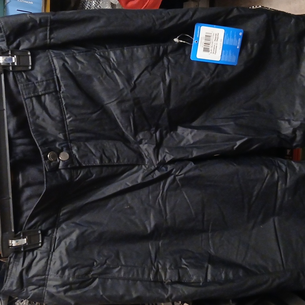Women’s Columbia snow pants